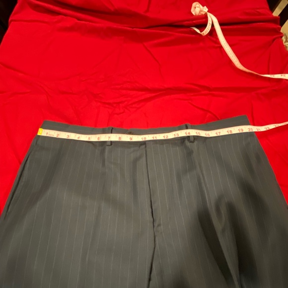 Jospeh Abboud blue pinstripe peak lapel 46R - Picture 14 of 16